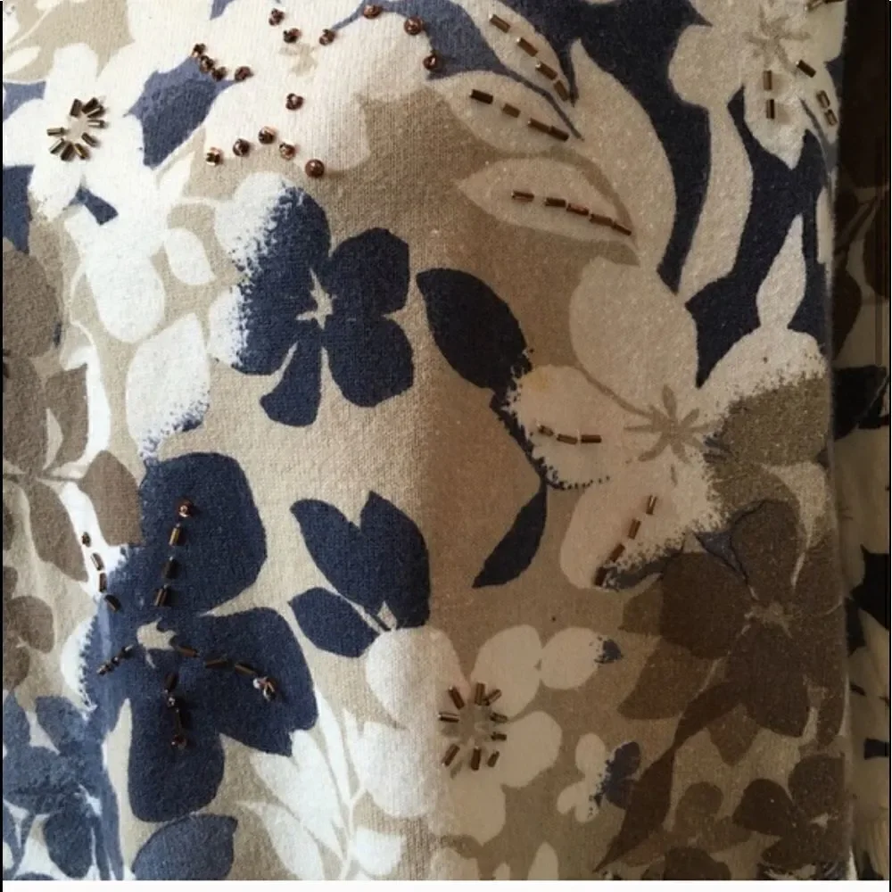 BEAUTIFUL FLORAL 3/4 Length Sweater